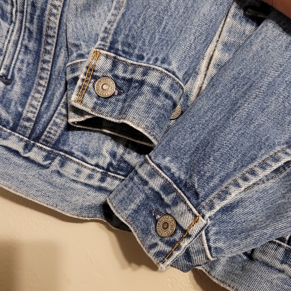 Vintage Levi's 80's Trucker Jacket - Picture 5 of 16